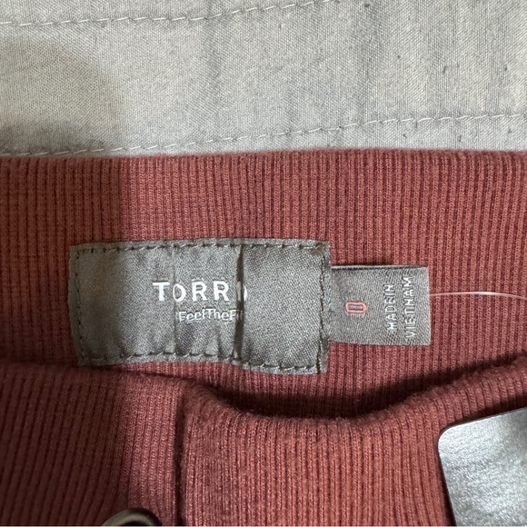 NWT Torrid Poplin Drawstring Shorts – Wild Ginger - Size 0 - Picture 4 of 5